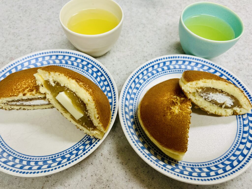 志ち乃、守谷限定味、芋バターどら焼きと守谷マロンどら焼き　美味しいので人気