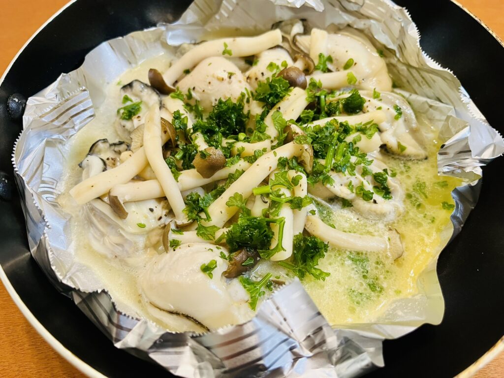 コストコ冷凍牡蠣の食べ方、アレンジレシピ。牡蠣とバターのホイル焼き