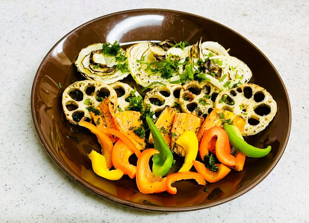 ノンフライヤーで焼き野菜_素揚げチップス風の仕上がり