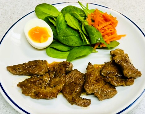 コストコのプライムビーフ肩ロース焼肉用のおすすめレシピで作った一皿