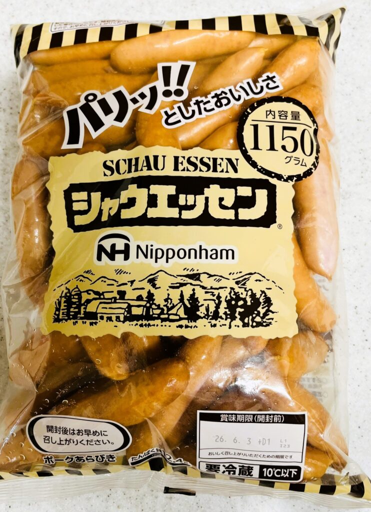 コストコのシャウエッセンの外観。1150g入りでかなり多い。