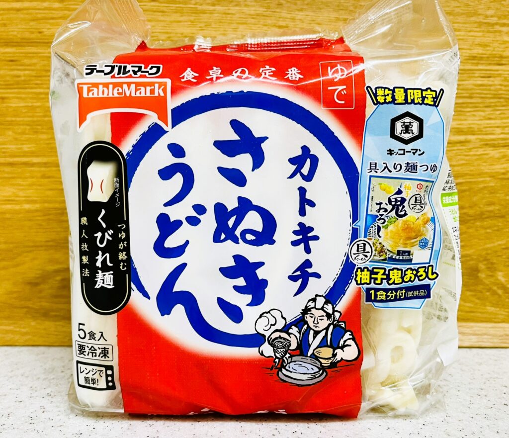 スーパーの冷凍うどんカトキチ。5食入りのパッケージ