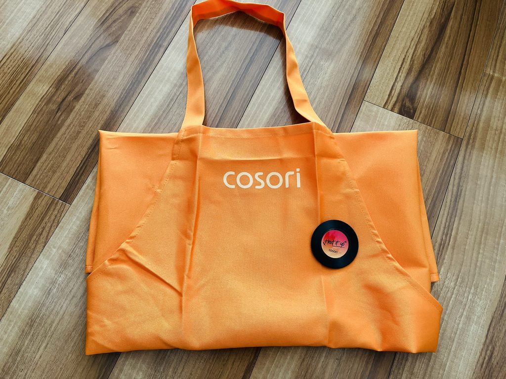 自宅に届いた2025年ノンフライヤーCOSORIレシピコンテストブロンズ賞記念賞品